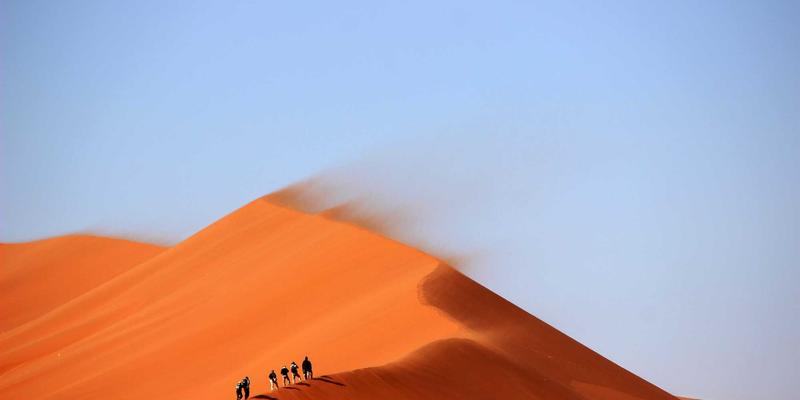 Unawatuna海滩度假购物指南：探索当地市集从手工蜡染到香料的宝藏